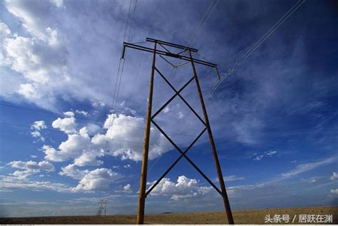 住家旁有電線桿|住在電線桿附近，對人的身體有影響嗎？電線桿上的電。